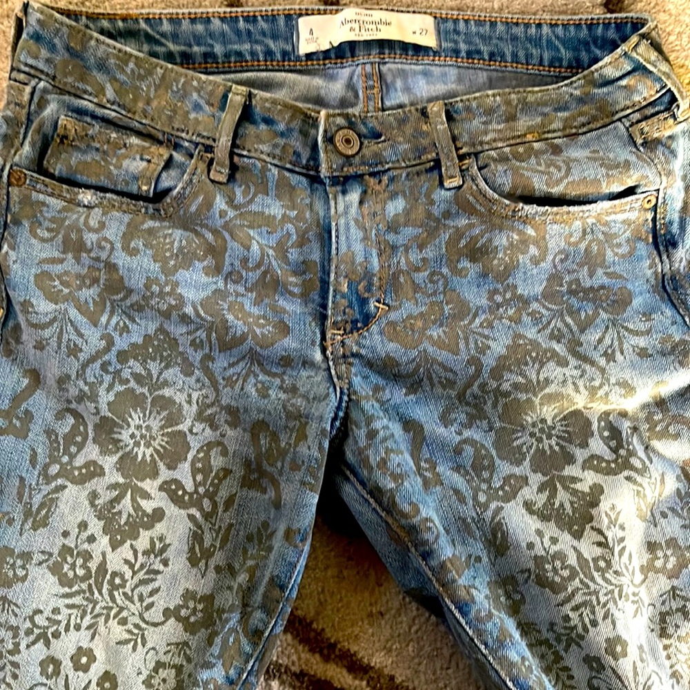 Abercrombie & Fitch Jeans Size 4 W27